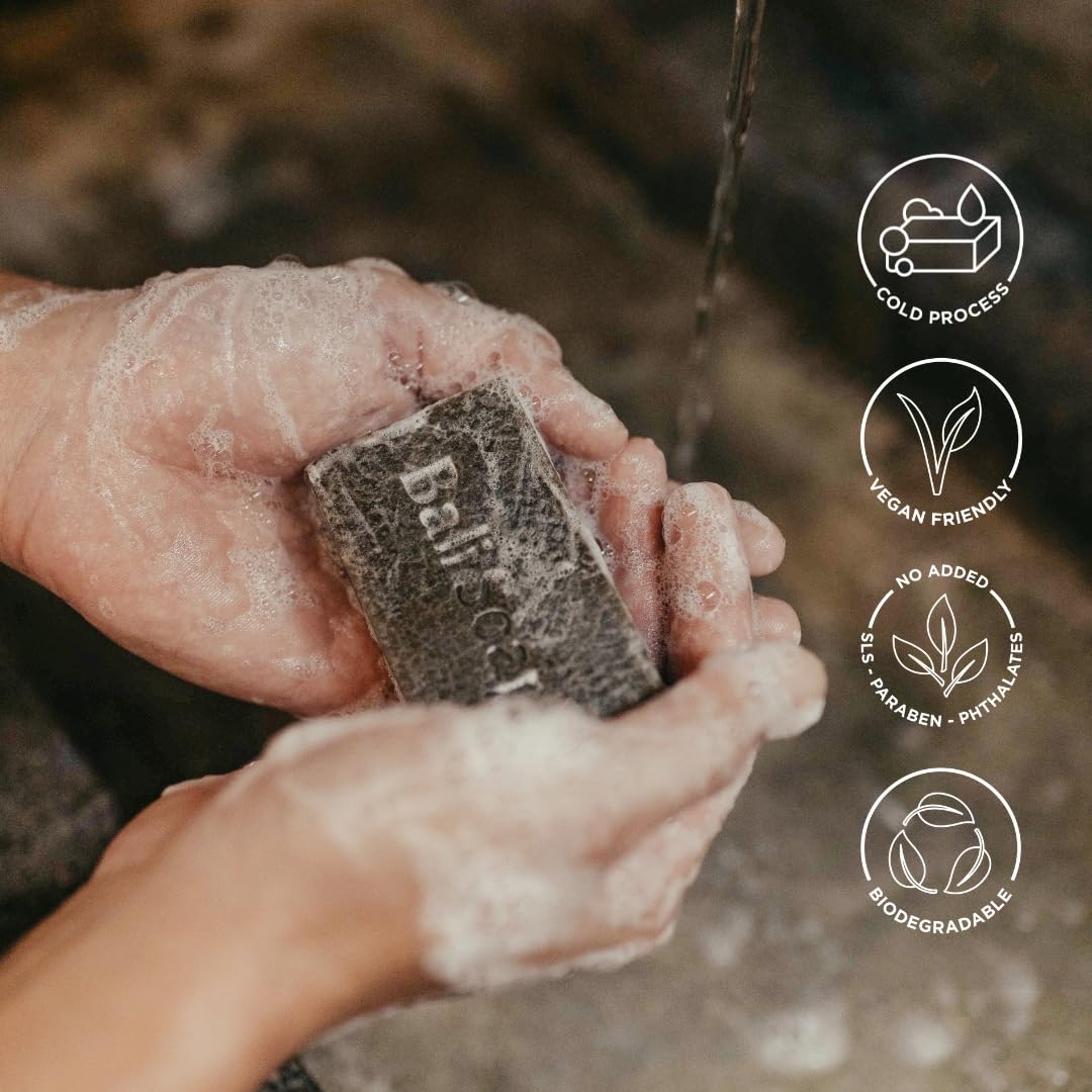 Bali Soap Bali Masculine, barra para rutina diaria, envuelta individualmente para frescura.