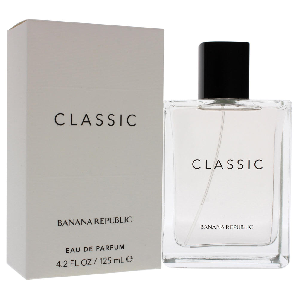 BANANA REPUBLIC Classic edp etiqueta detallada que sugiere lujo discreto.