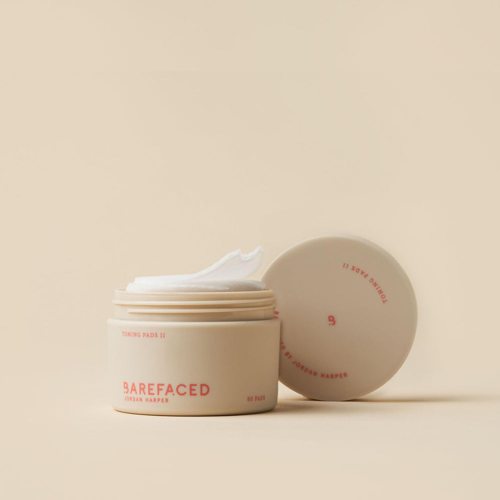 Barefaced discos exfoliantes faciales II eliminan impurezas para un rostro más limpio.