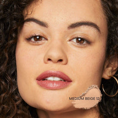 bareMinerals textura fina, difumina imperfecciones para un aspecto suave.
