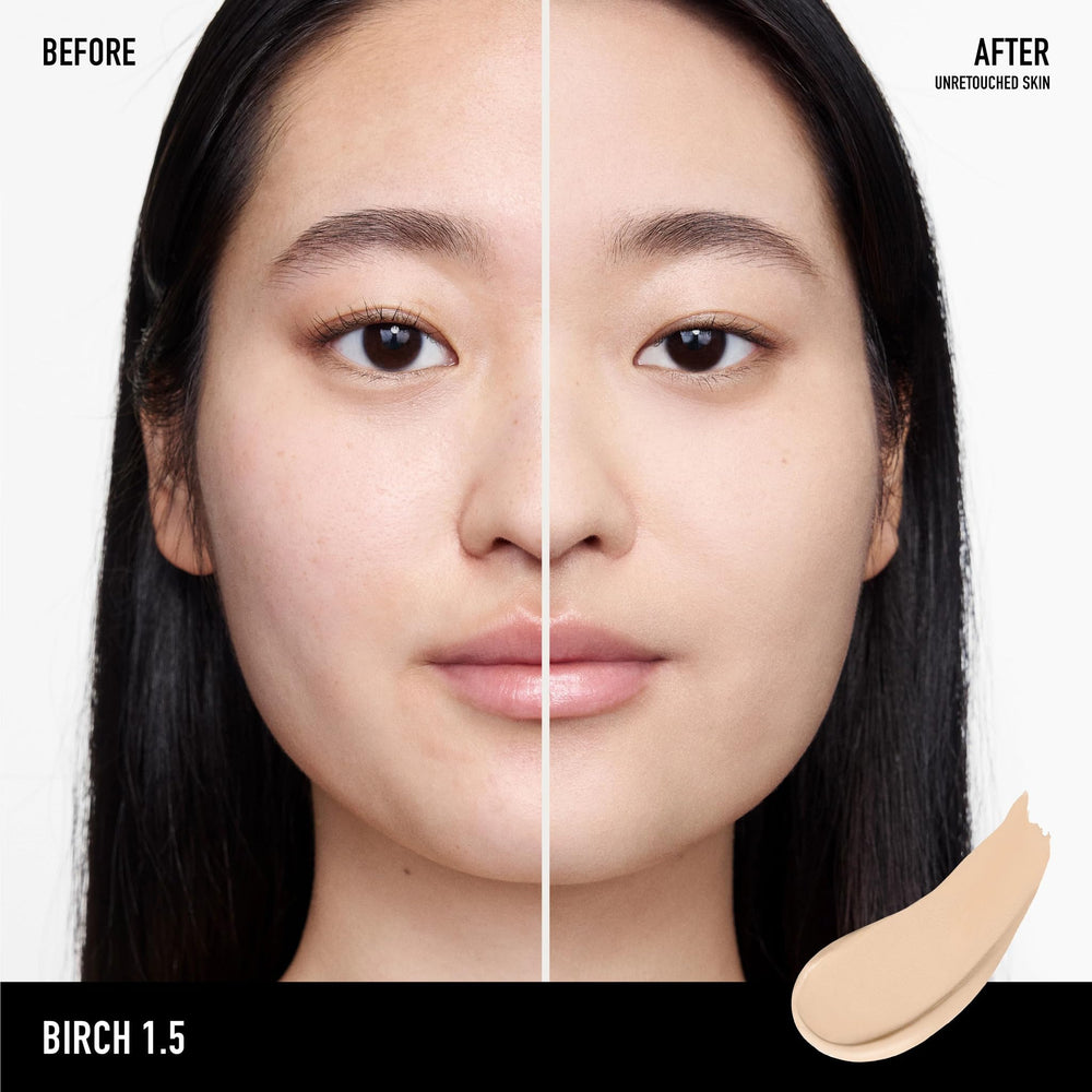 Textura cremosa mate de bareMinerals Complexion Rescue para aplicar con suavidad.
