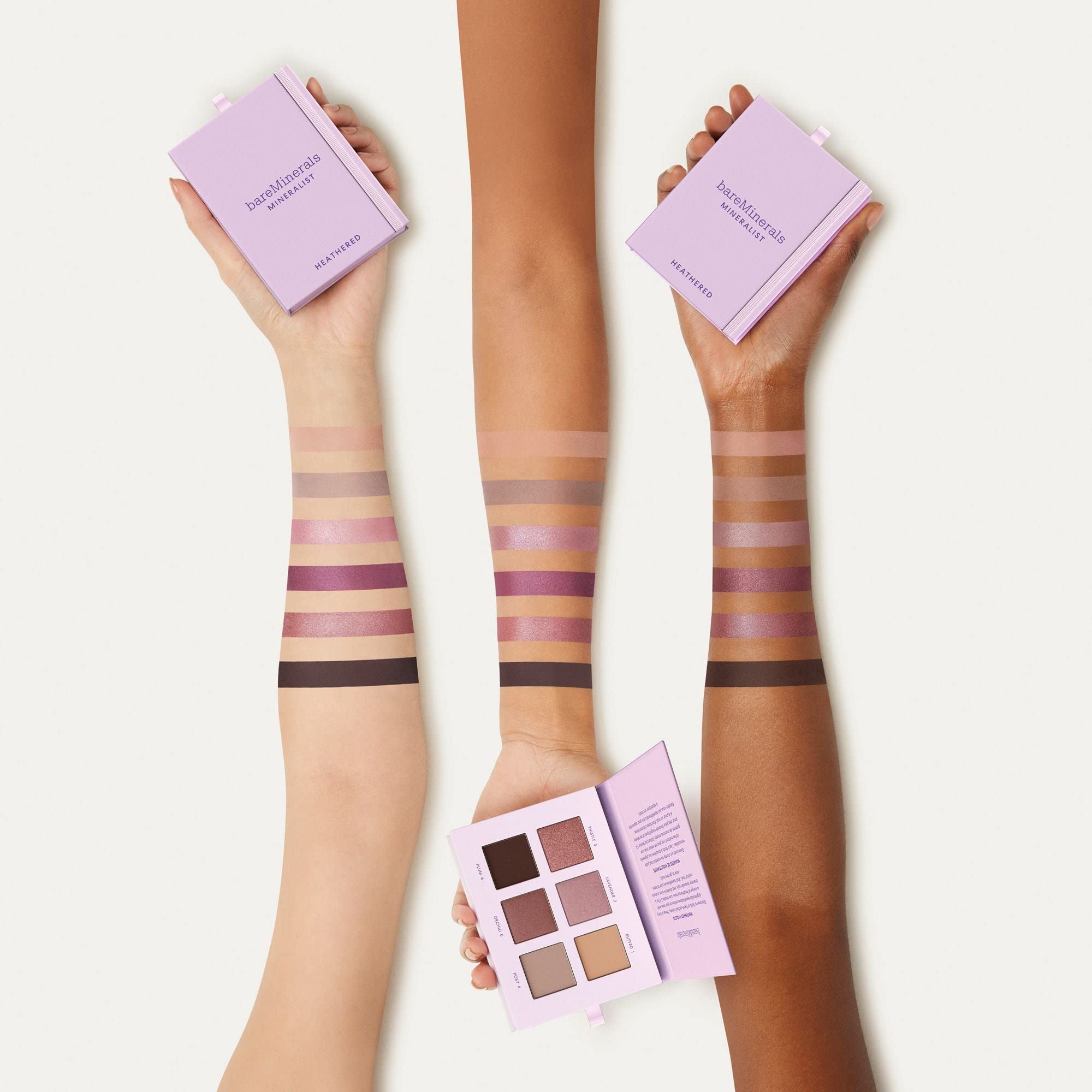BareMinerals Mineralist Paleta Heathered distribución de sombras en 6 tonos para looks versátiles.