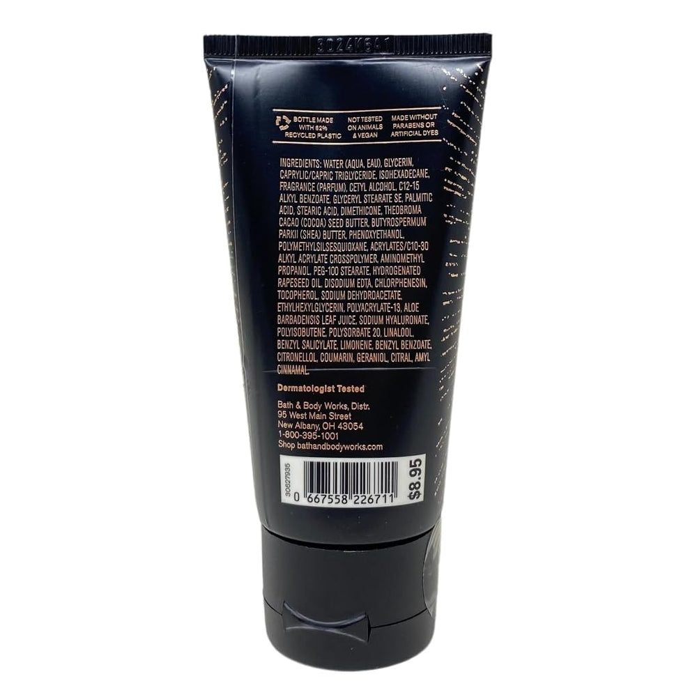 Envase compacto Bath and Body Works para retoques diarios en viaje, posible variación de diseño.