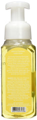 Bath & Body Works Limón de Cocina espuma en la palma para limpieza rápida.