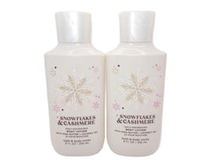 Bath & Body Works Snowflakes & Cashmere, dos botellas de 8 oz para hidratación rápida y aroma envolvente