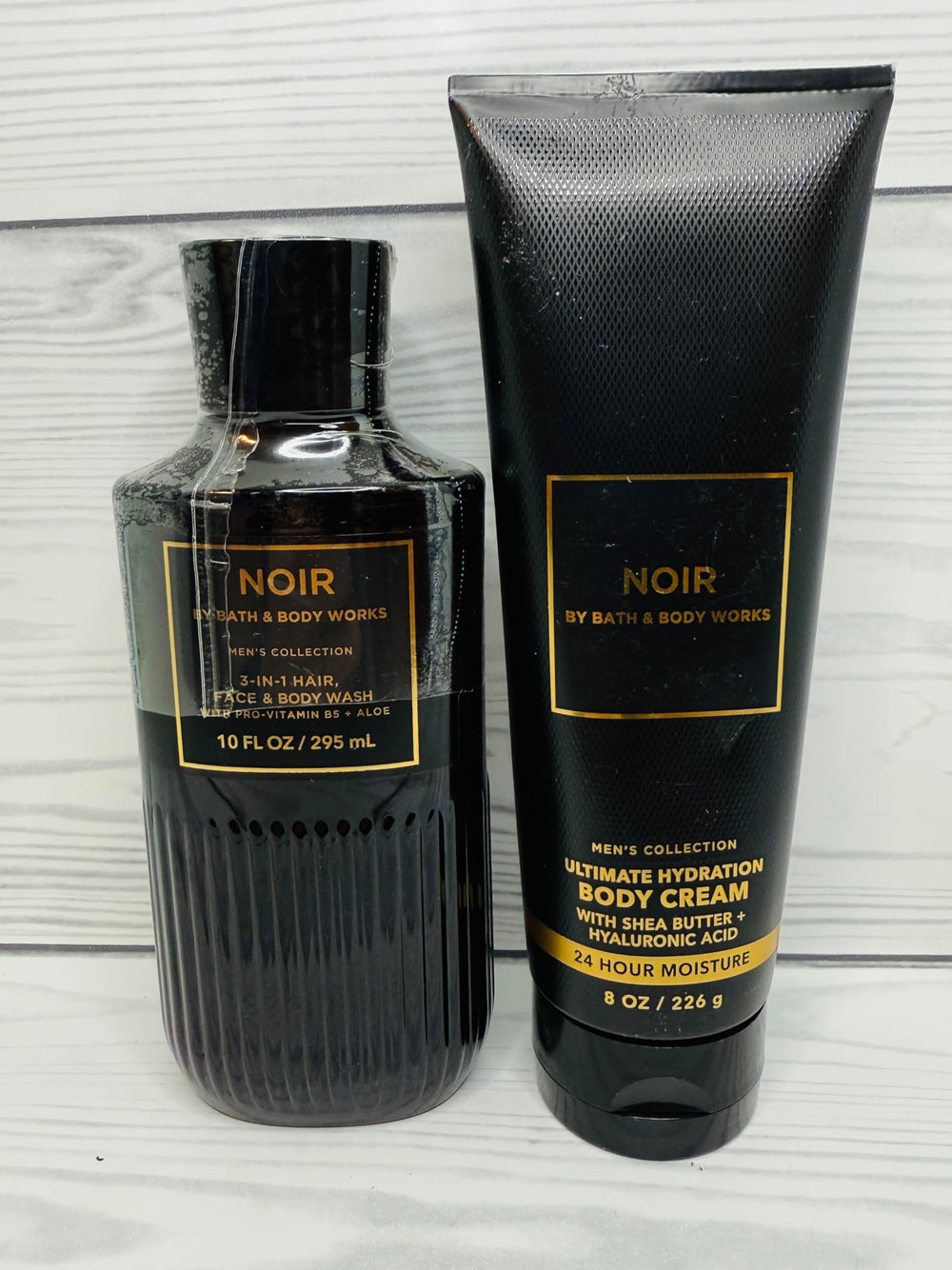 Bath & Body Works Noir gel de ducha con limpieza suave y fragancia envolvente.