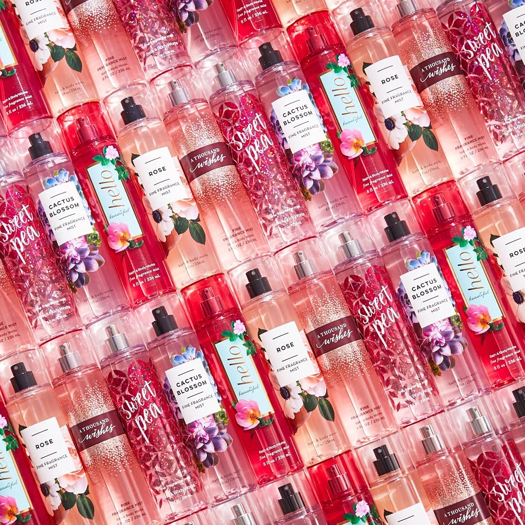 Bath & Body Works Velvet Sugar, etiqueta visible, aroma seductor para ocasiones especiales.