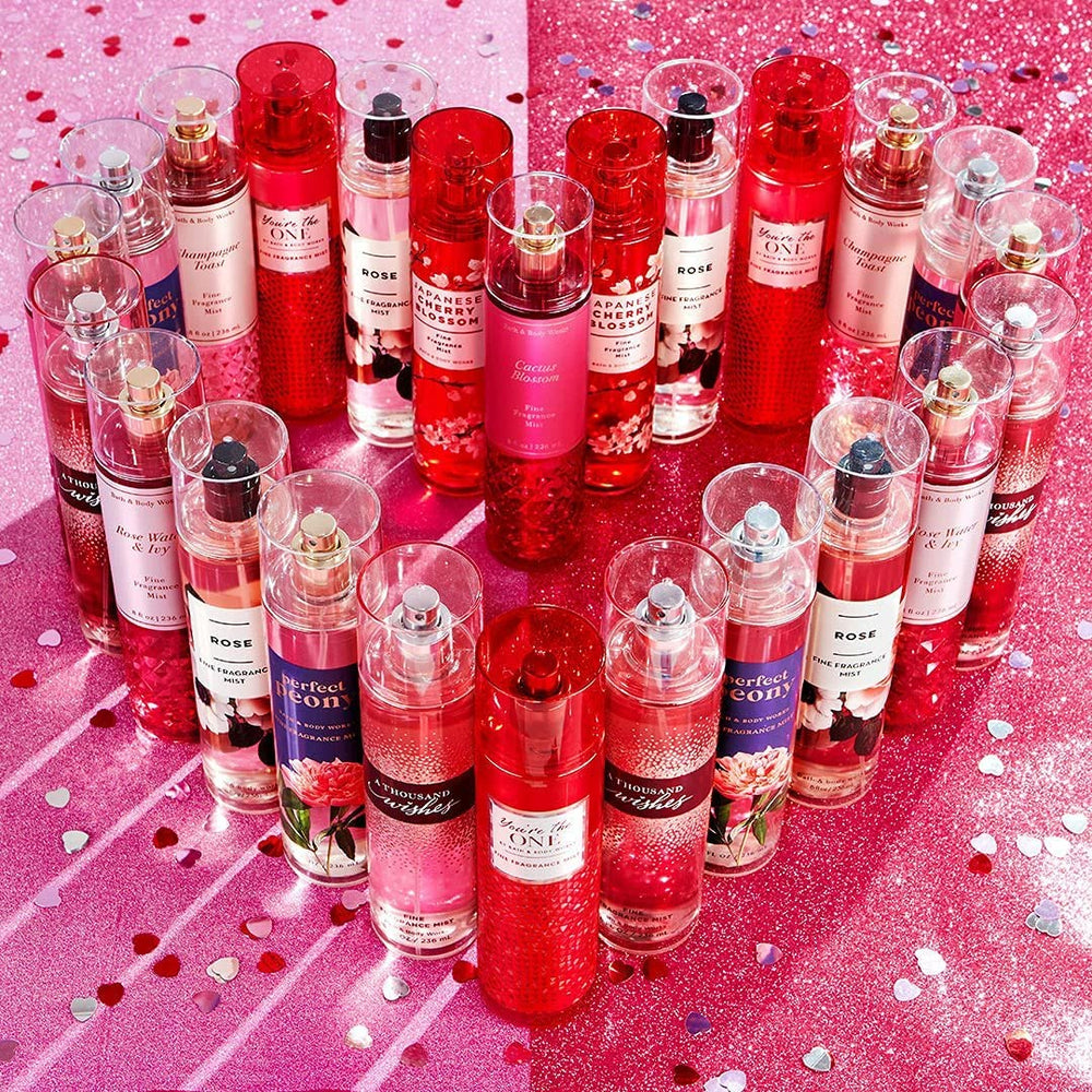 Bath & Body Works Velvet Sugar, tapa moderna, experiencia de rociado suave.