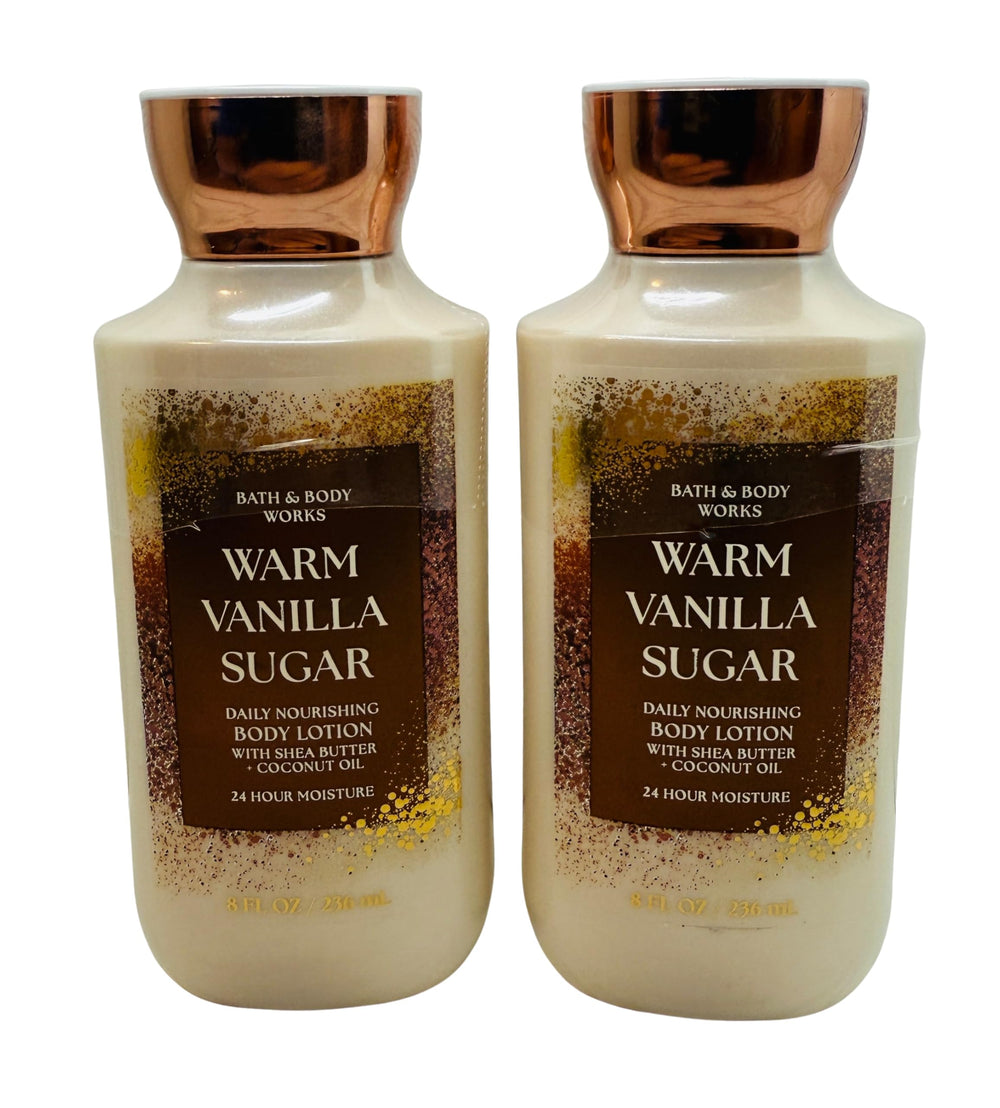 Bath & Body Works – versement de la lotion vanille douce pour nourrir la peau.