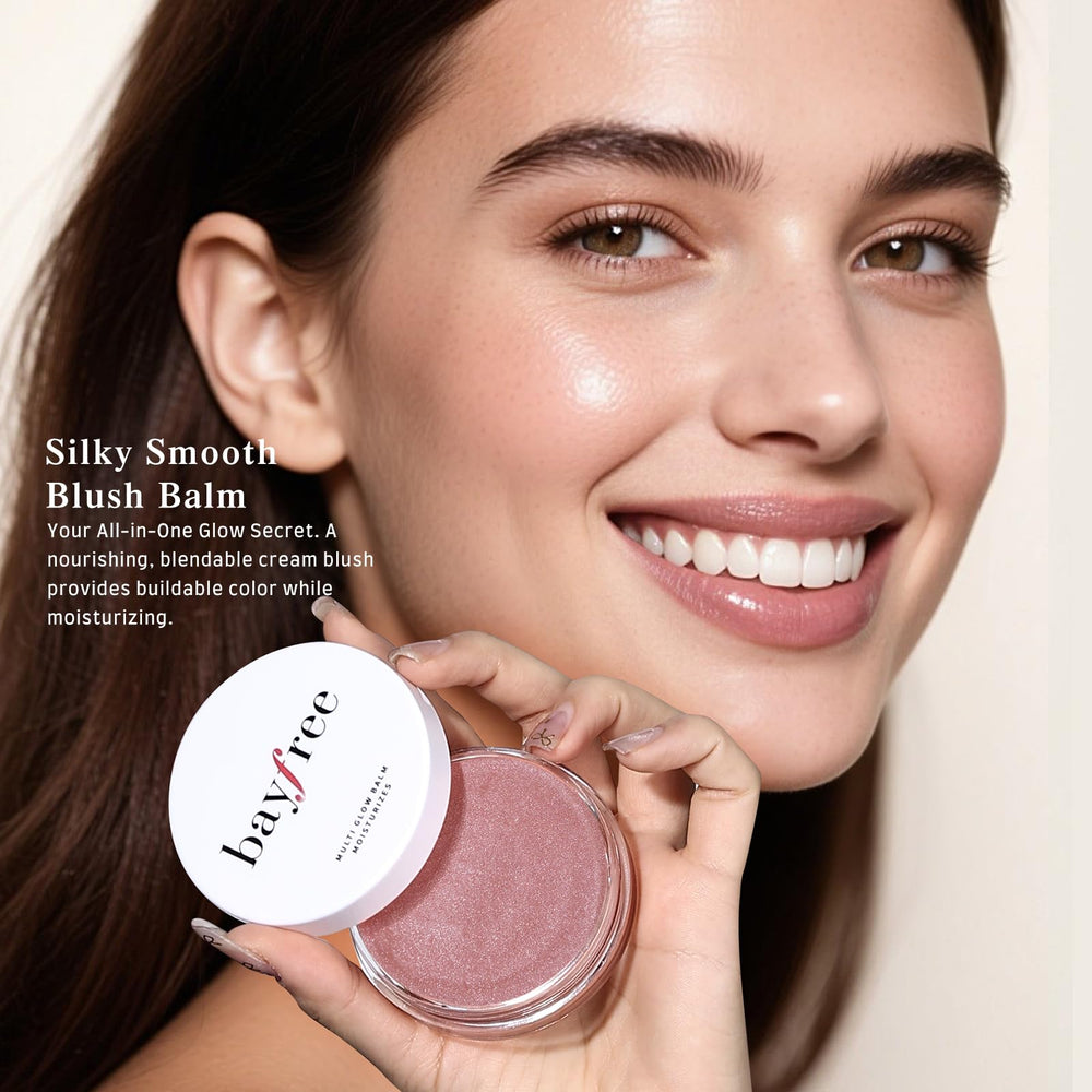 Bayfree Multi Glow Balm, textura cremosa para una aplicación cómoda.