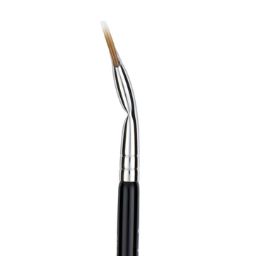 Bdellium Tools Maestro 730 - ferrule de latón niquelado para mayor durabilidad.