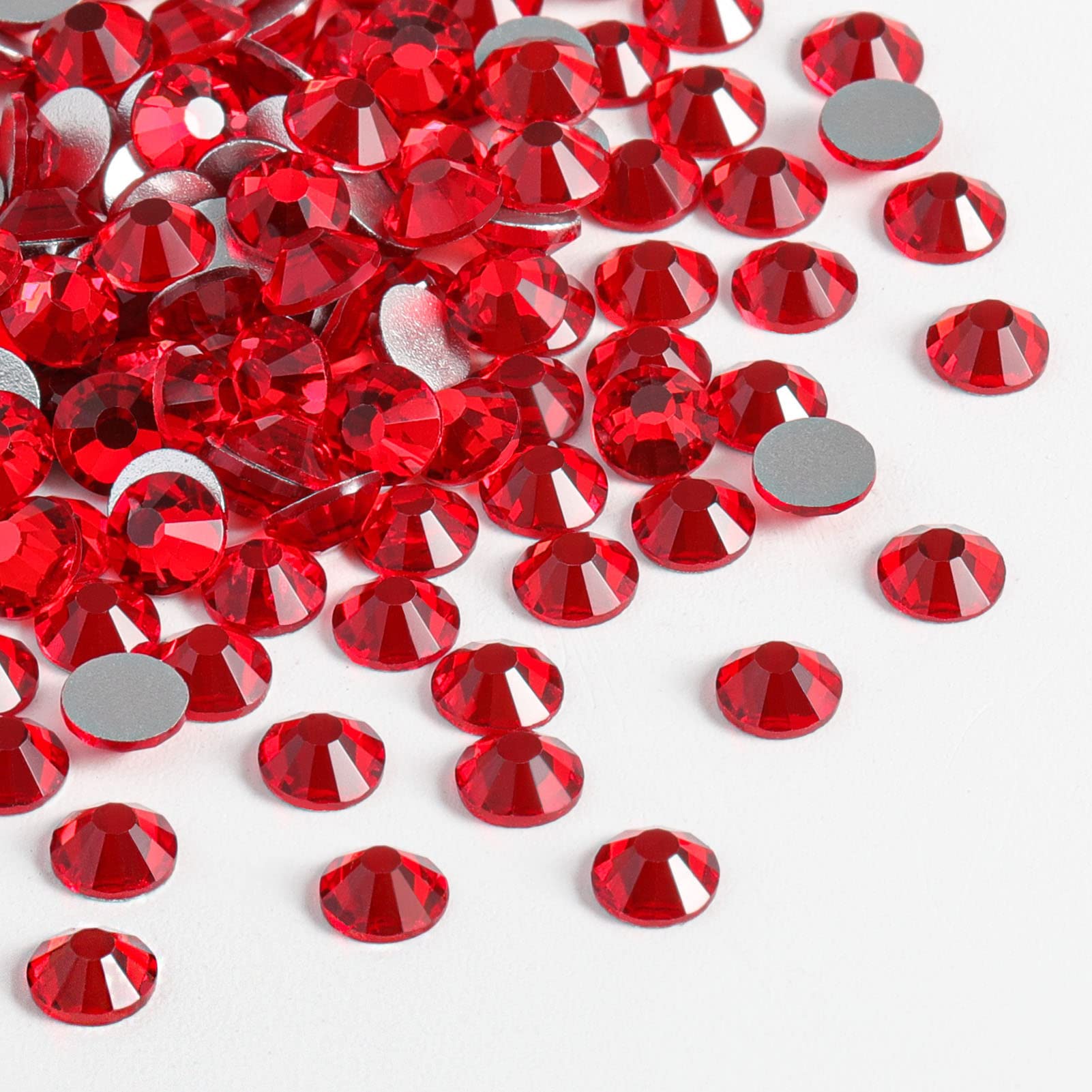 Beadsland cristales flatback SS34 para uñas y artes manuales.