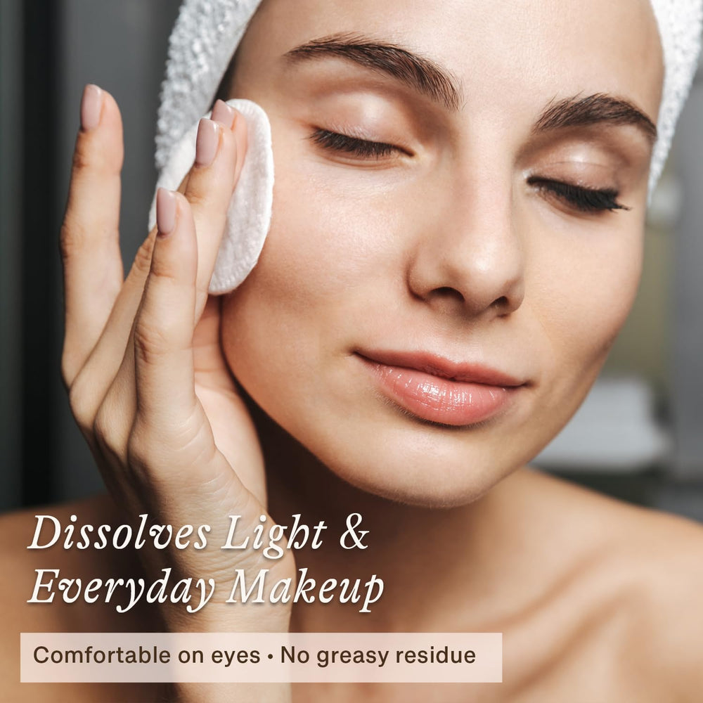 Beauty by Earth desmaquillante con aplicador, ideal para retirar maquillaje de ojos.