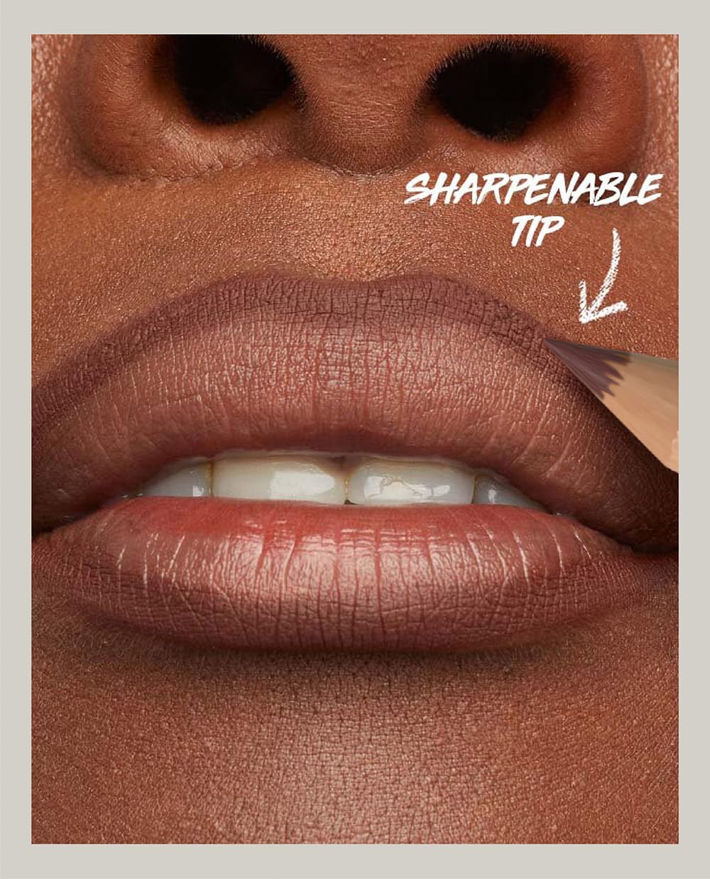Beauty Glazed delineadores labiales beige y rosado, fórmula a prueba de agua para días activos.