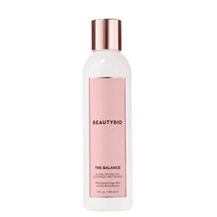 BeautyBio Balance limpiador sin fragancia equilibra el pH de la piel.