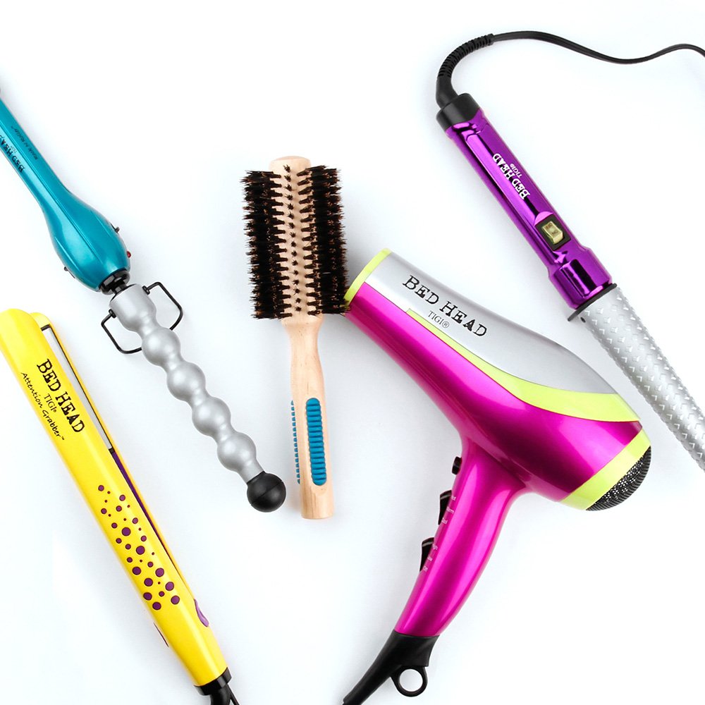 Bed Head Rock N Roller: viaje mundial con voltaje dual para usar en cualquier destino.