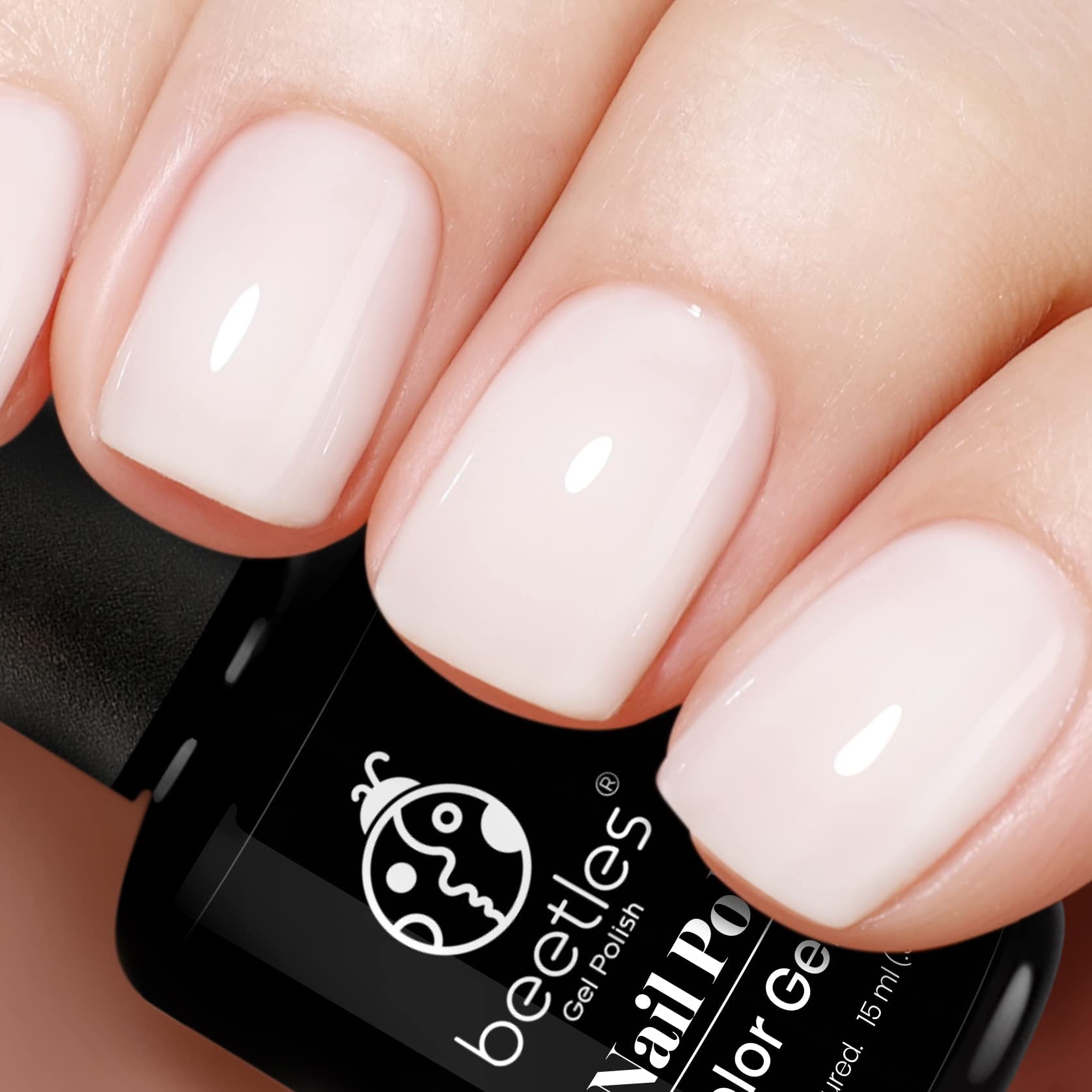 Beetles Milky White Gel Nail Polish, fórmula de bajo olor para uso cómodo.