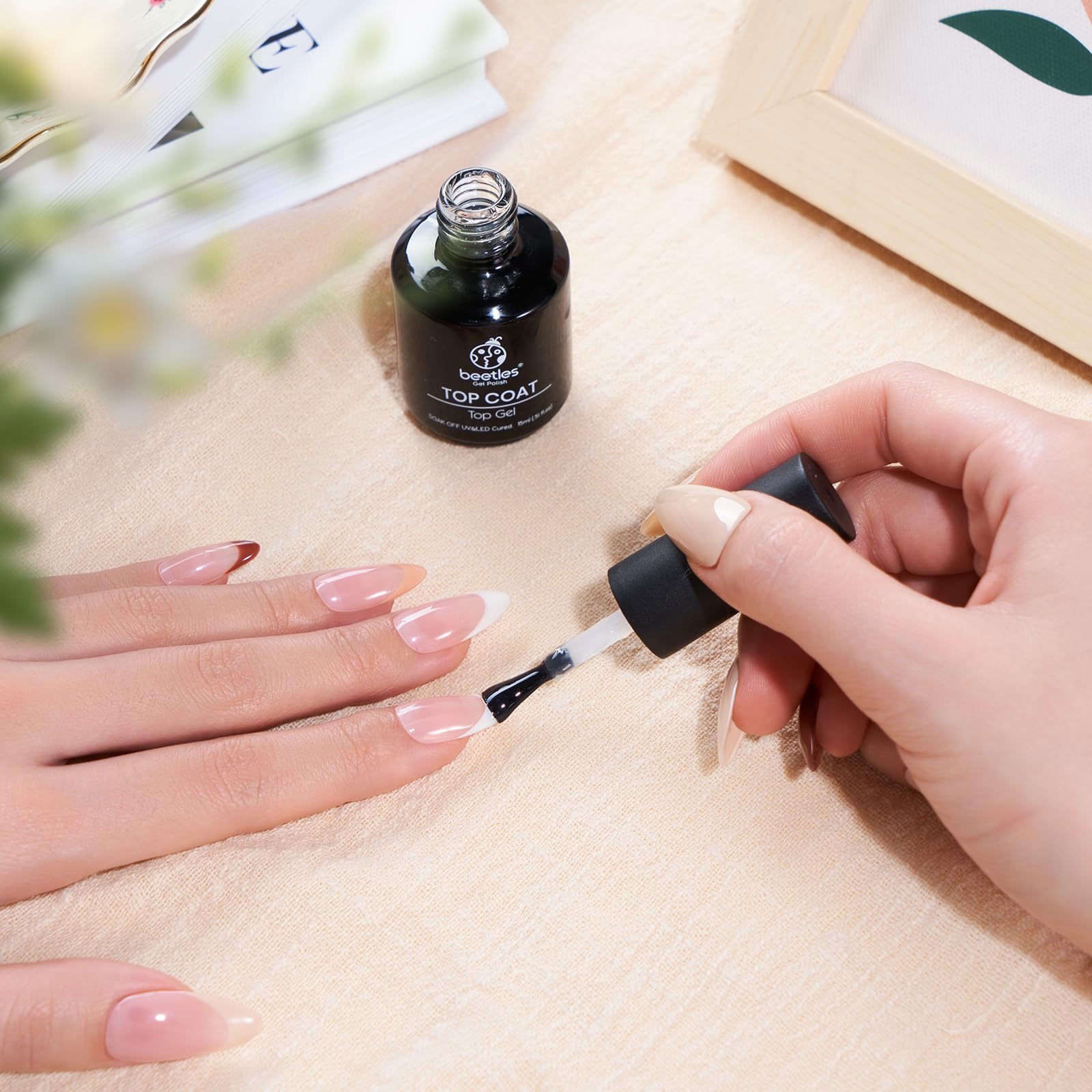 Beetles Gel Polish, compatible con todas las marcas de gel.