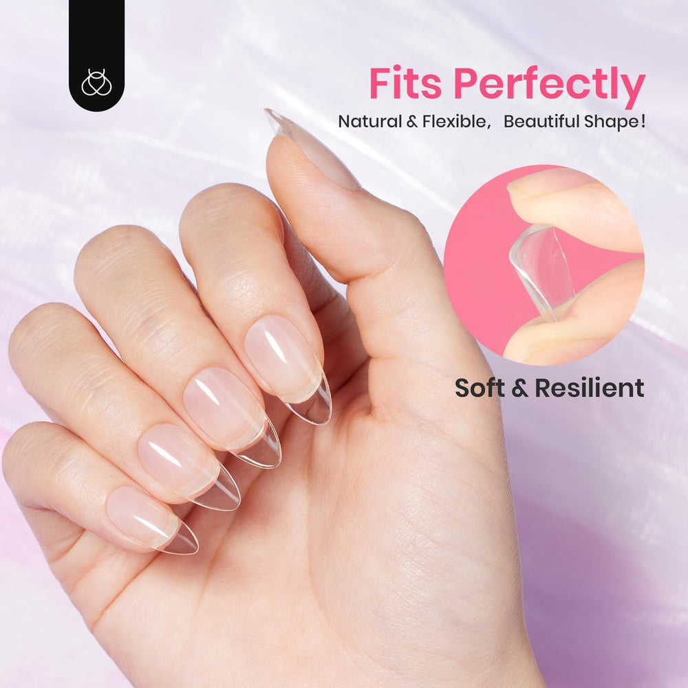 Beetles Gel Short Almond Nail Tips: detalle de la forma almendra corta para duración.