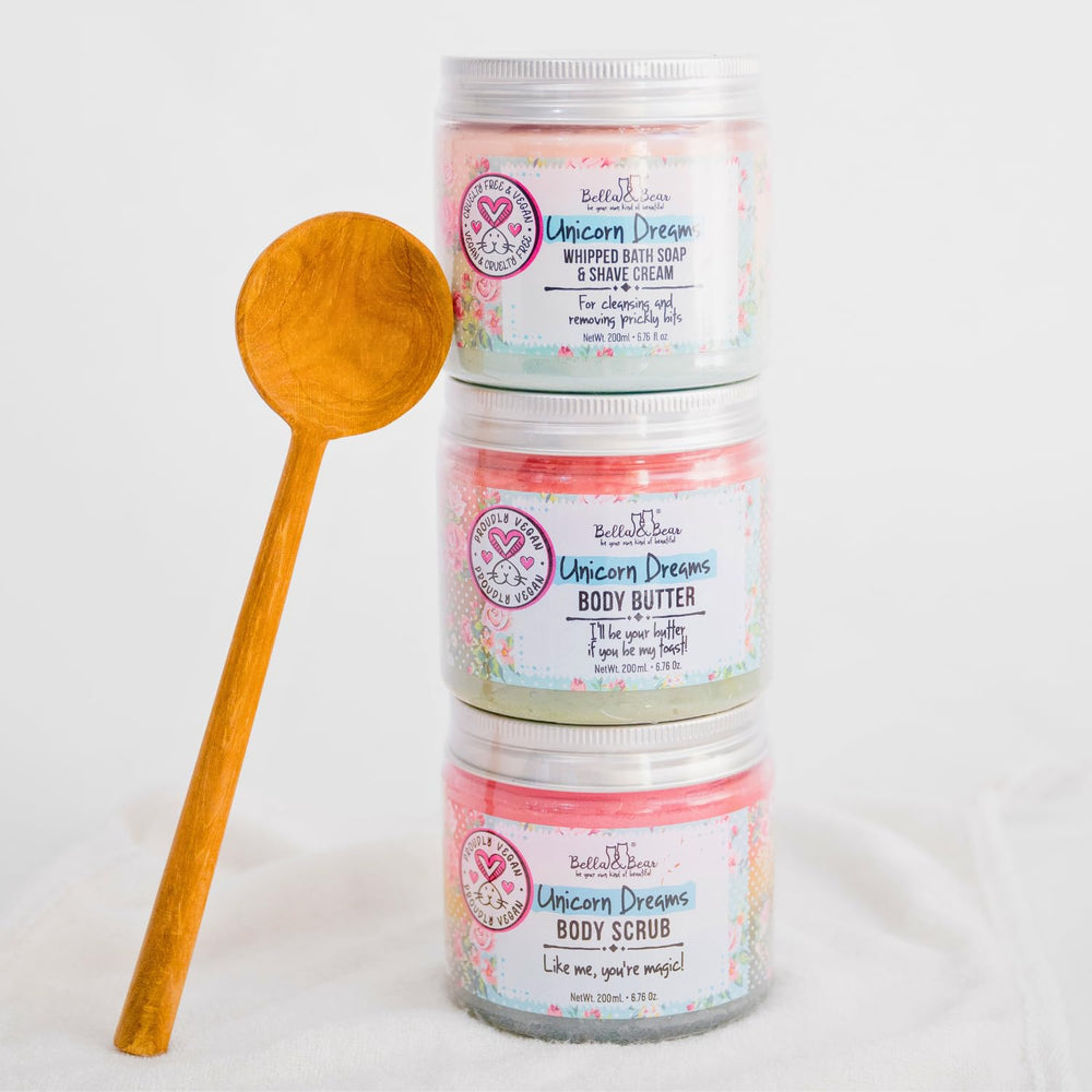 Bella & Bear Unicorn Dreams: espuma suave para ducha y afeitado cómodo