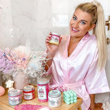 Notas dulces y aromáticas que perfuman la ducha de forma duradera.