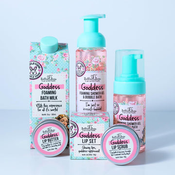 Bella & Bear Mystery Box exfoliantes de azúcar, piel suave y radiante.