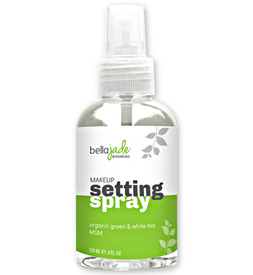 Bella Jade: botella grande de 4 oz para fijar maquillaje con acabado luminoso.