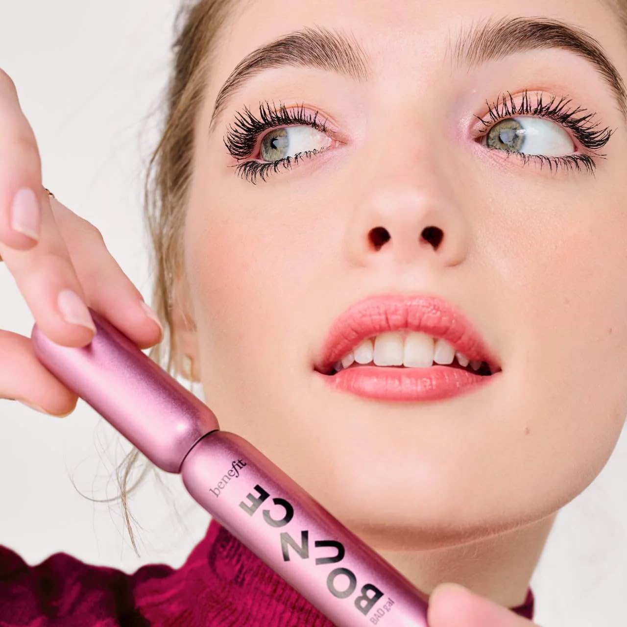 Benefit BADgal Bounce Mascara, definición y separación para mirada completa