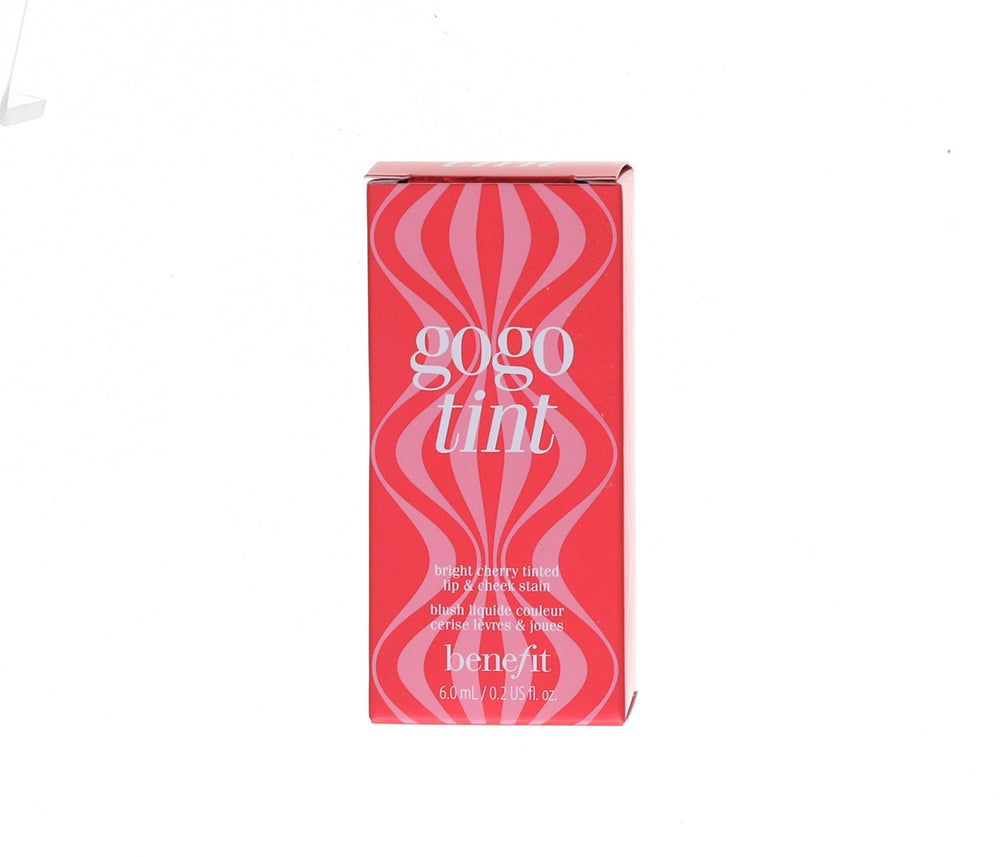 Benefit Gogo Tint sur les lèvres : teinte cerise, couleur vive et naturelle