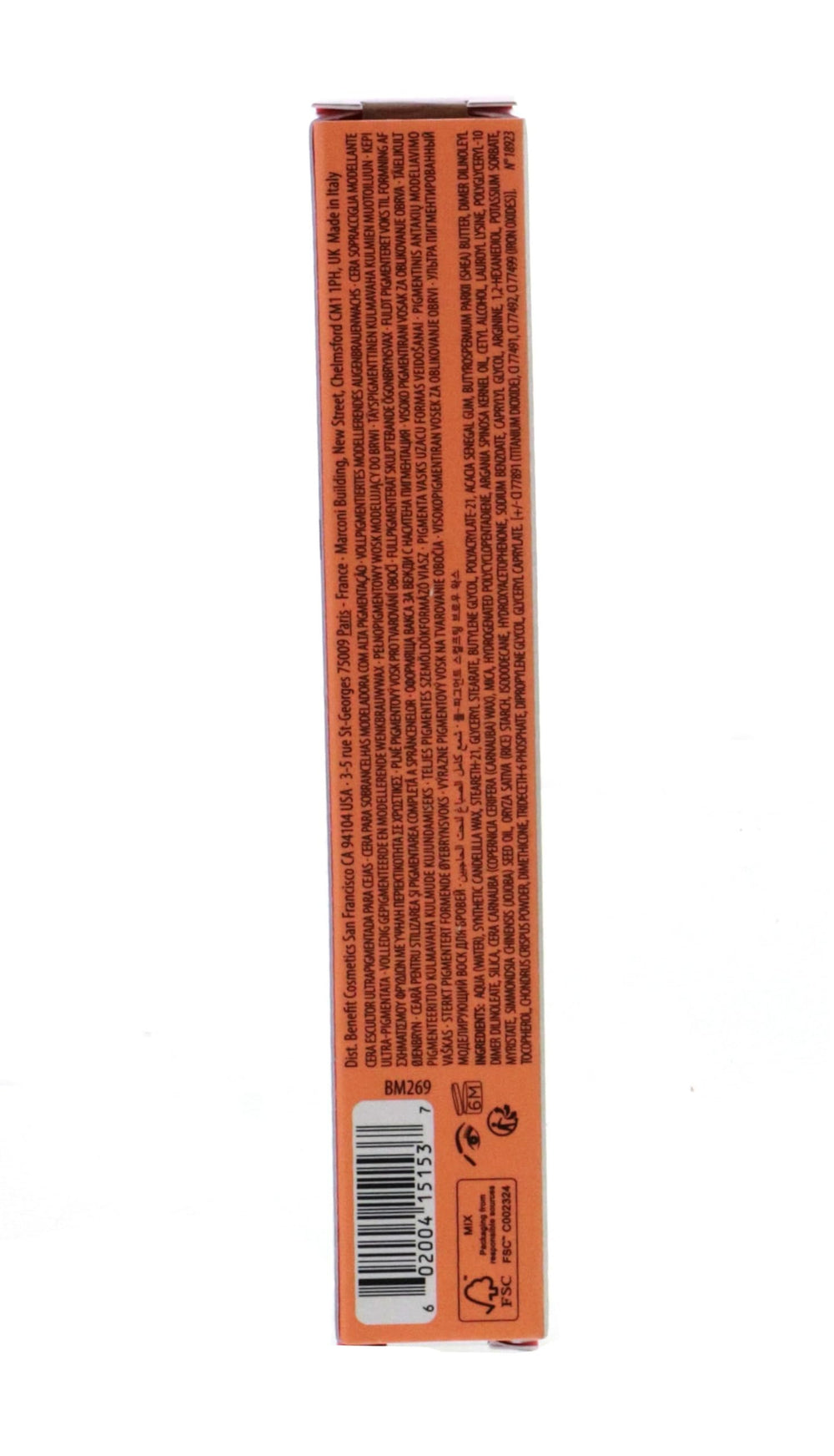 Benefit Precisely My Brow Wax ofrece control y fijación de larga duración.