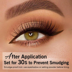 Bepholan delineador marron, pigmento sedoso para trazos suaves y precisos.