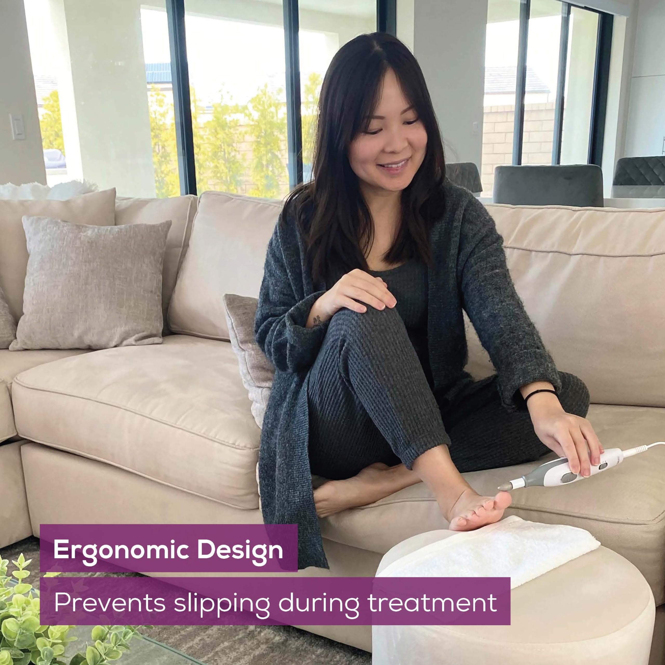 Beurer MP32 ergonomic grip reduces fatigue during nail sessions.