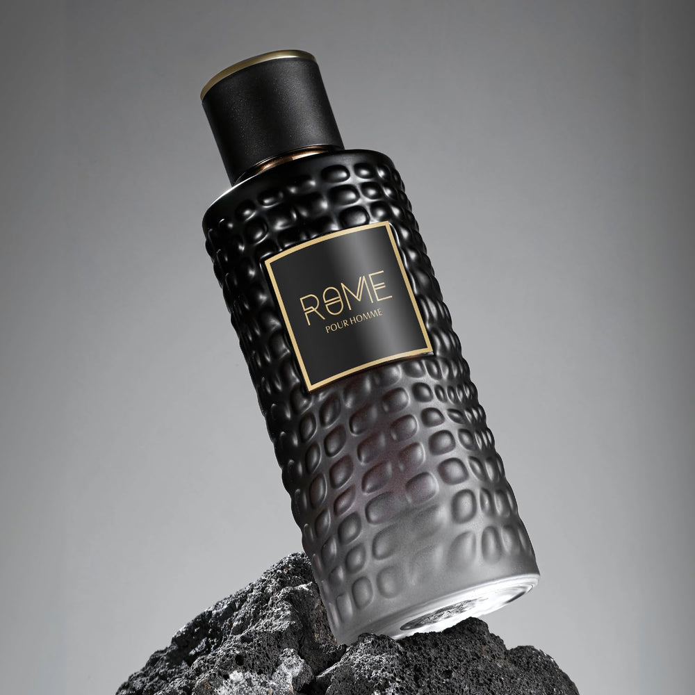 Etiqueta de Bharara Rome para hombre, marca visible y perfume contemporáneo