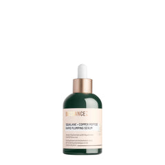 La botella Biossance Squalane + Copper Peptide ofrece hidratación instantánea para la piel.