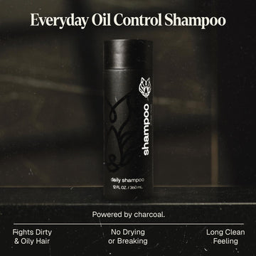 Black Wolf champú fragancia masculina de notas amaderadas en la ducha para experiencia agradable.