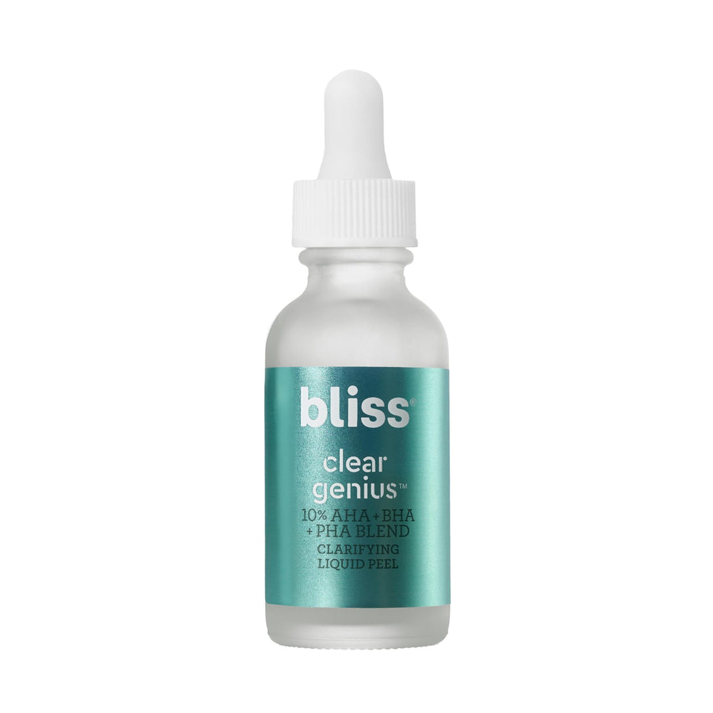 Bliss Clear Genius Peel rutina nocturna fácil para resultados visibles al despertar.