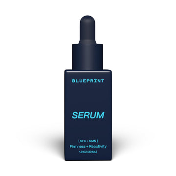 Sérum Blueprint Bryan Johnson en botella, ideal para uso diario y luminosidad