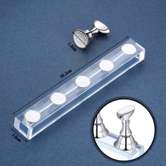 Blulu practica expositor uñas acrilicas magnetico, ideal para estudiar diseños con seguridad.