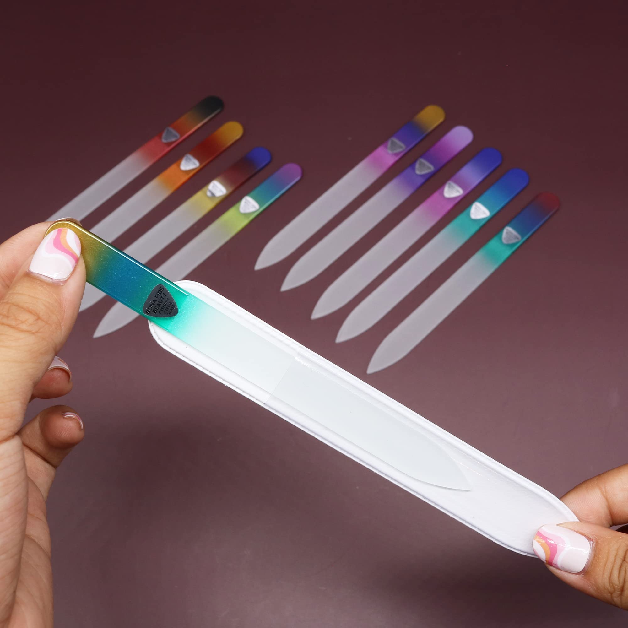Limes en verre trempé Bona Fide Beauty offrant une finition salon durable.