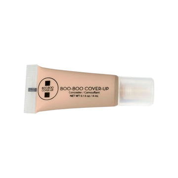 Boo-Boo Cover-Up correcto en bote para cobertura suave y uso diario en la piel