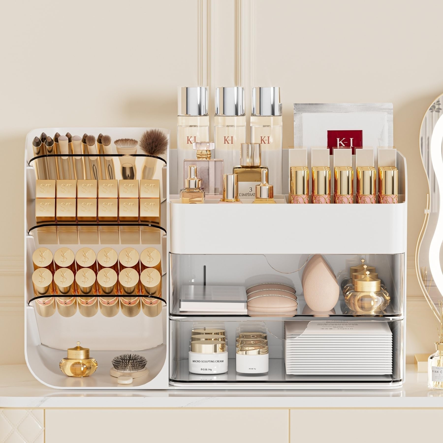 Booklov expositor de cosméticos con estante superior para acceso rápido a tus productos.