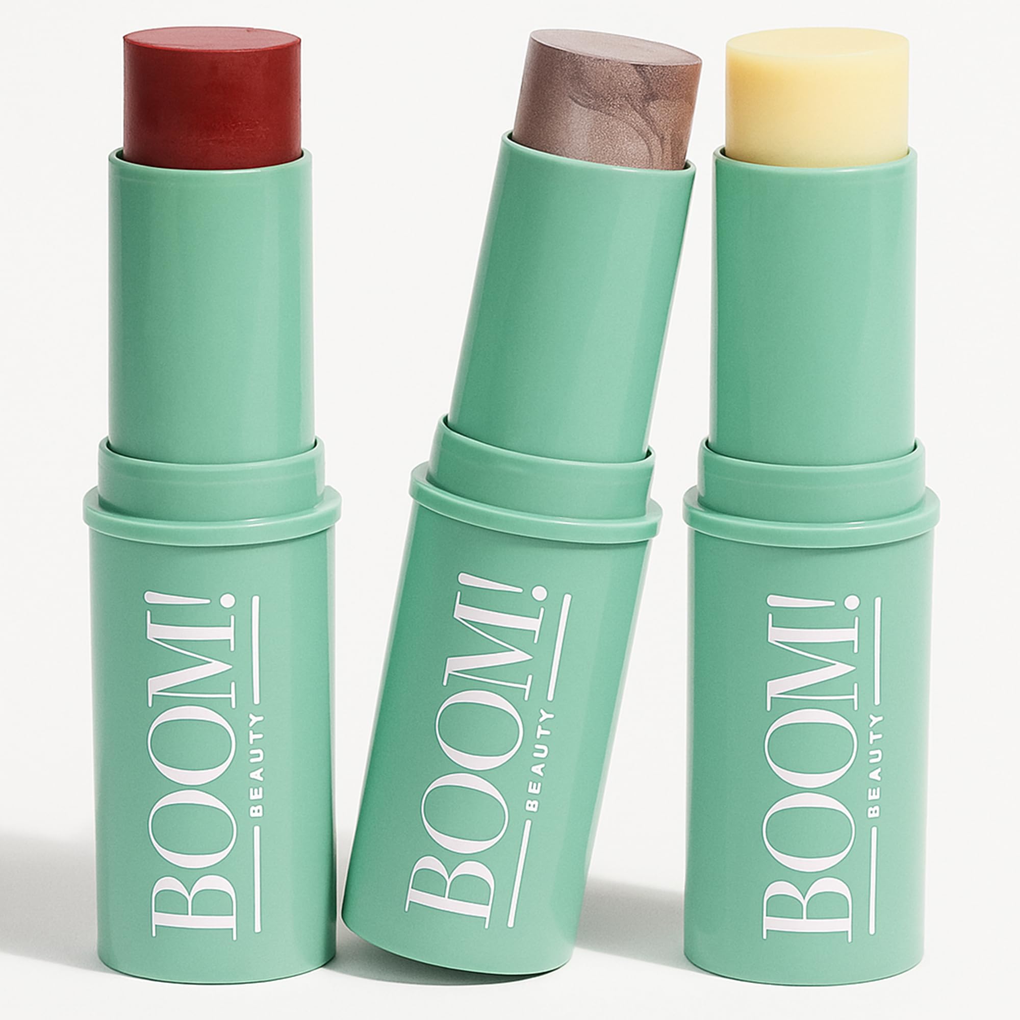 Boomstick Trio empaque compacto para retoques diarios en cualquier lugar.