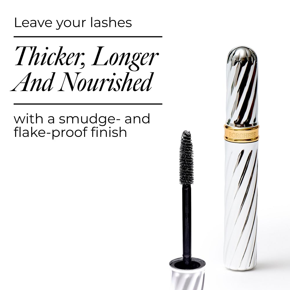 Base soie-poudre enveloppante nourrissant les cils avec soin.