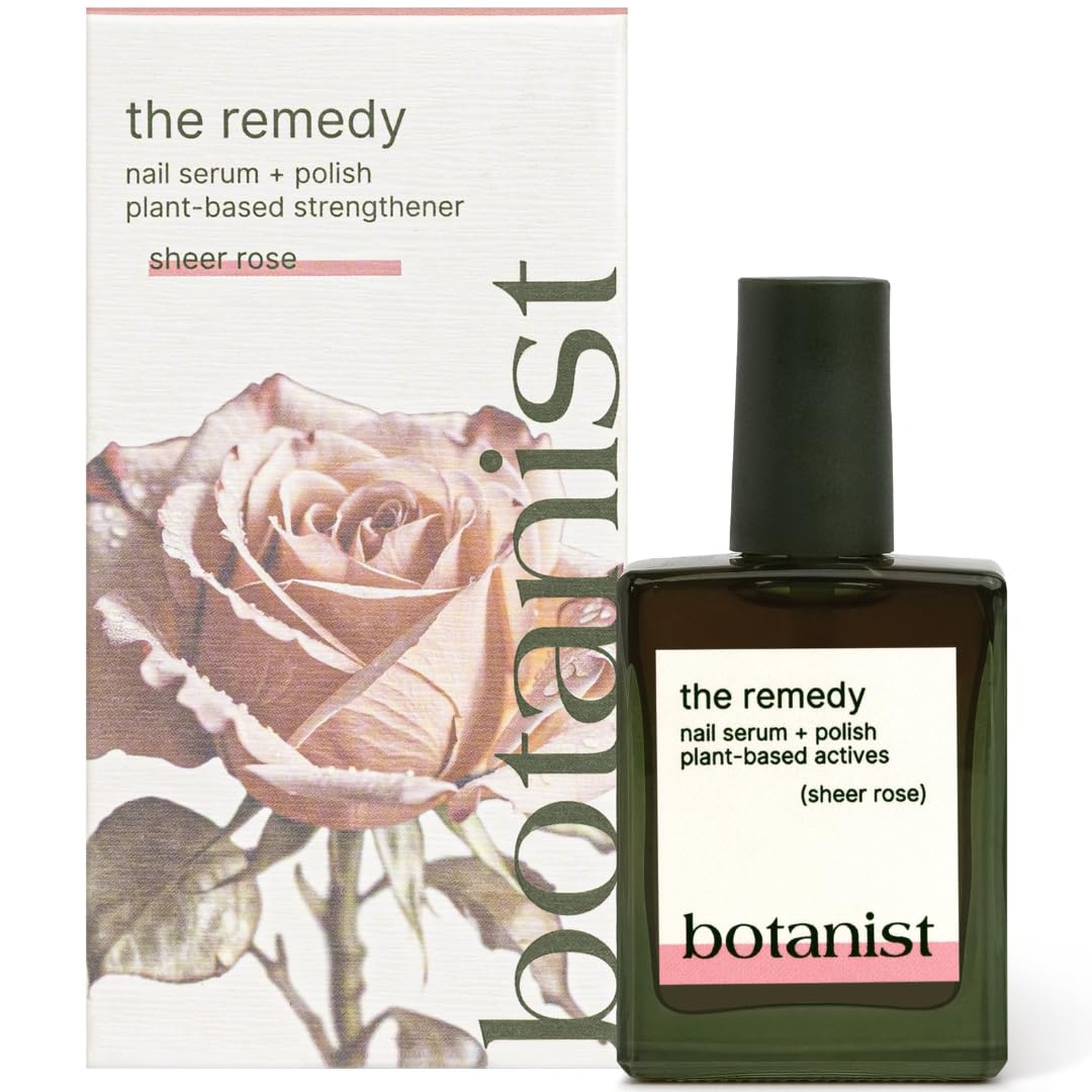 Botanist Nails El Remedio, botella rosada, fortalecimiento y reparación de uñas.