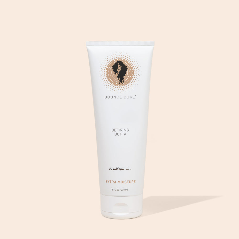 Bounce Curl Defining Butta, textura ligera que mantiene rizos suaves