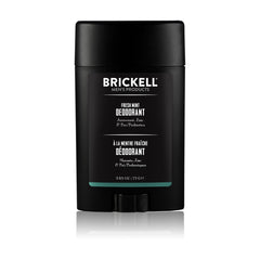 Desodorante natural Brickell para hombre en empaque compacto