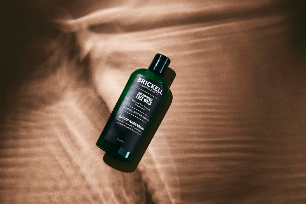 Ingrédients: charbon actif, huile d olive, jojoba et aloé pour hydratation.