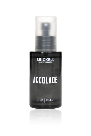 Brickell Accolade, botella de colonia, aroma cálido para uso diario.