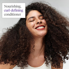 Briogeo Curl Charisma definición de rizos gracias a aminoácidos de arroz y fermento.