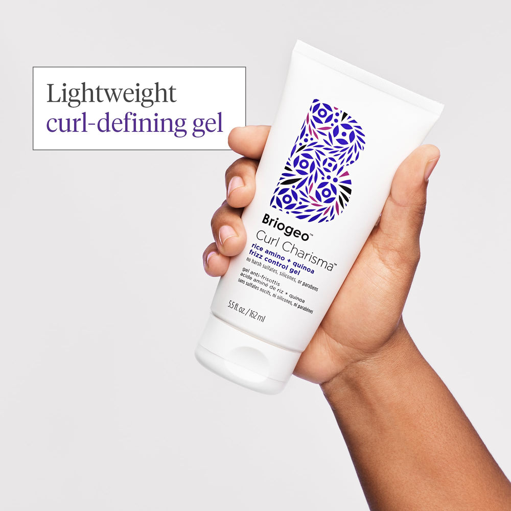 Control del frizz en Briogeo Curl Charisma ante la humedad ambiental.
